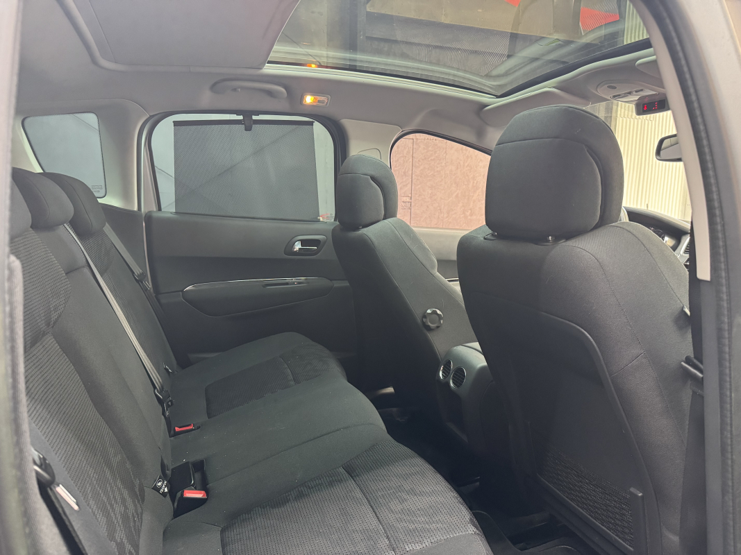 Peugeot 3008 — 13