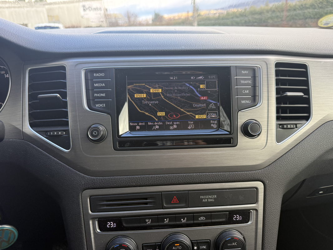Volkswagen Golf Sportsvan — 21