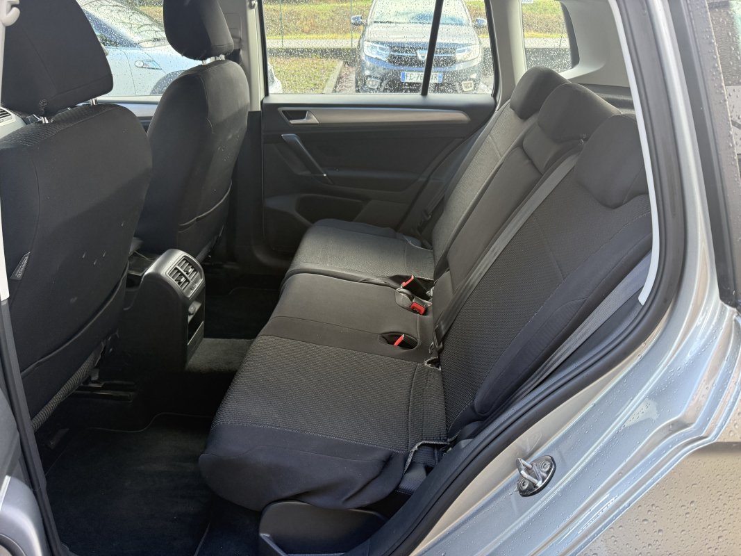 Volkswagen Golf Sportsvan — 13