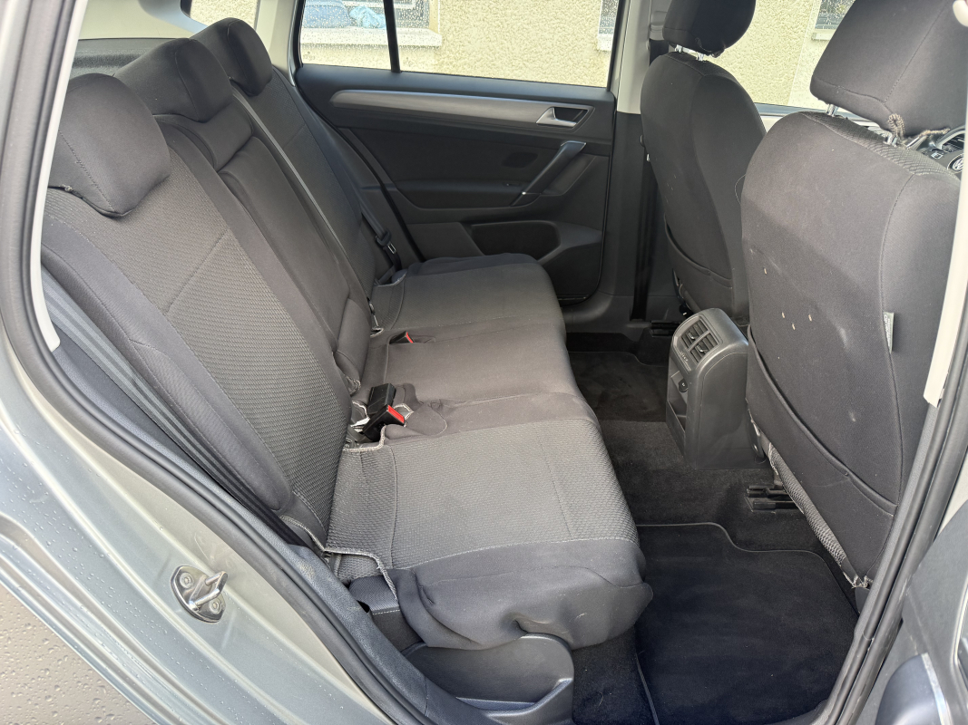 Volkswagen Golf Sportsvan — 15