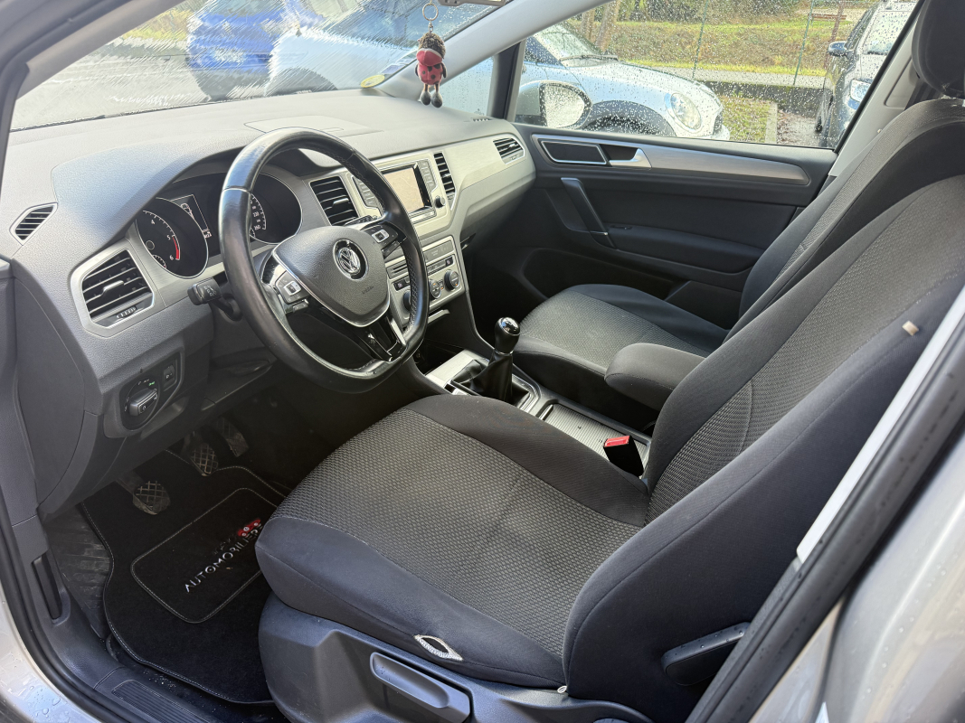 Volkswagen Golf Sportsvan — 10