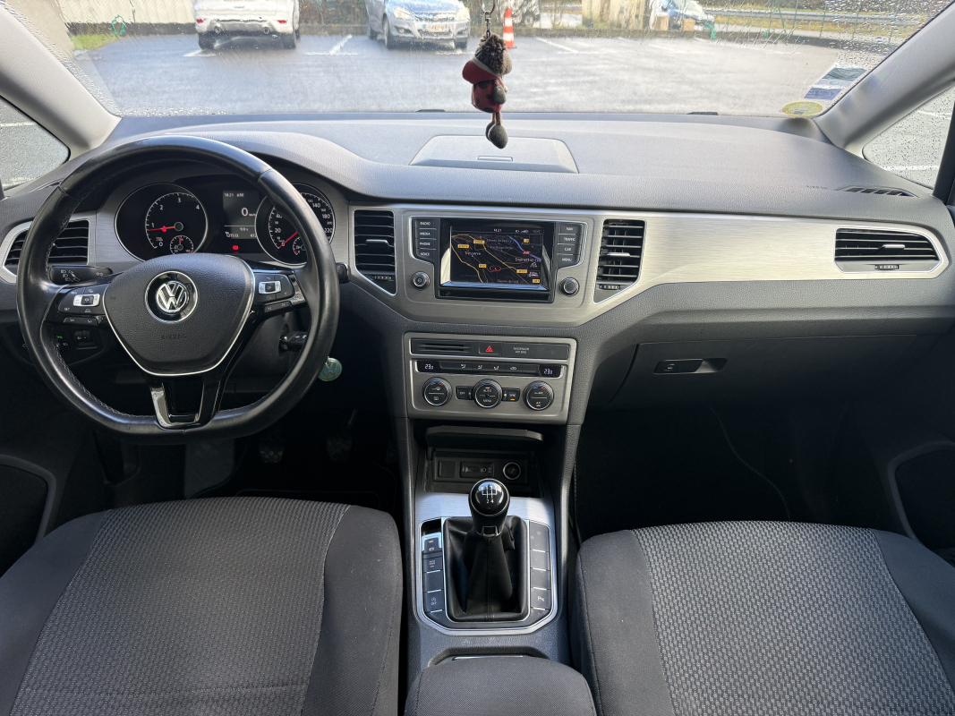 Volkswagen Golf Sportsvan — 9