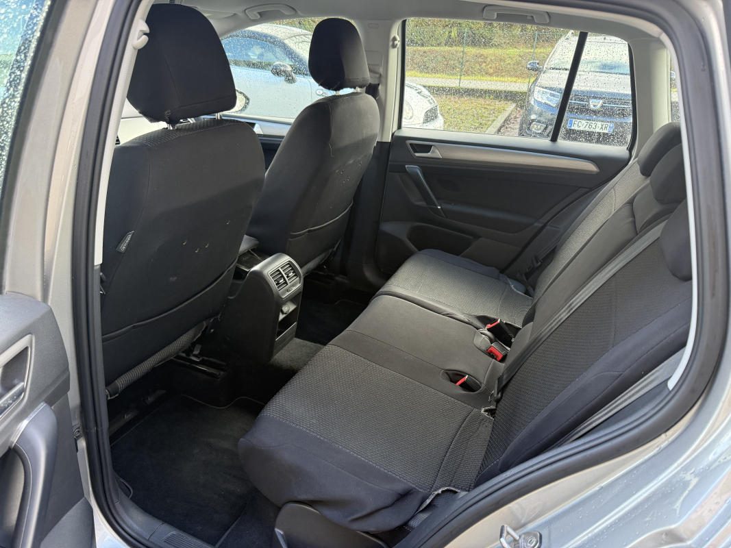 Volkswagen Golf Sportsvan — 14