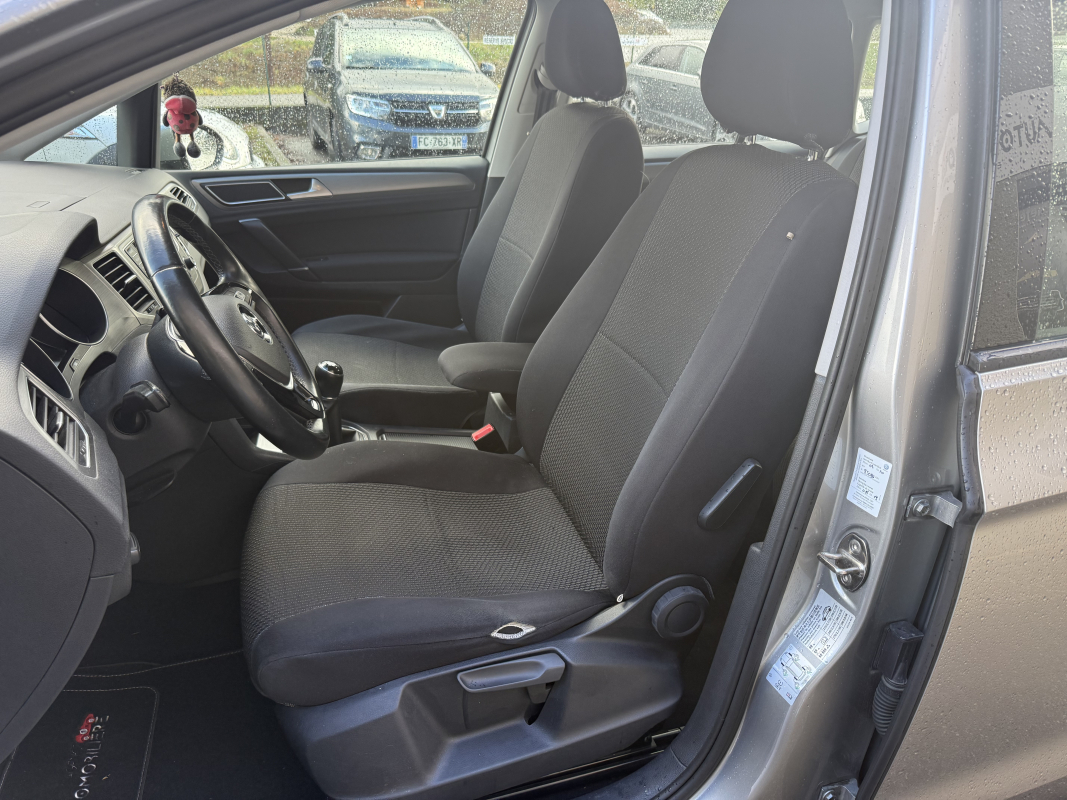 Volkswagen Golf Sportsvan — 12