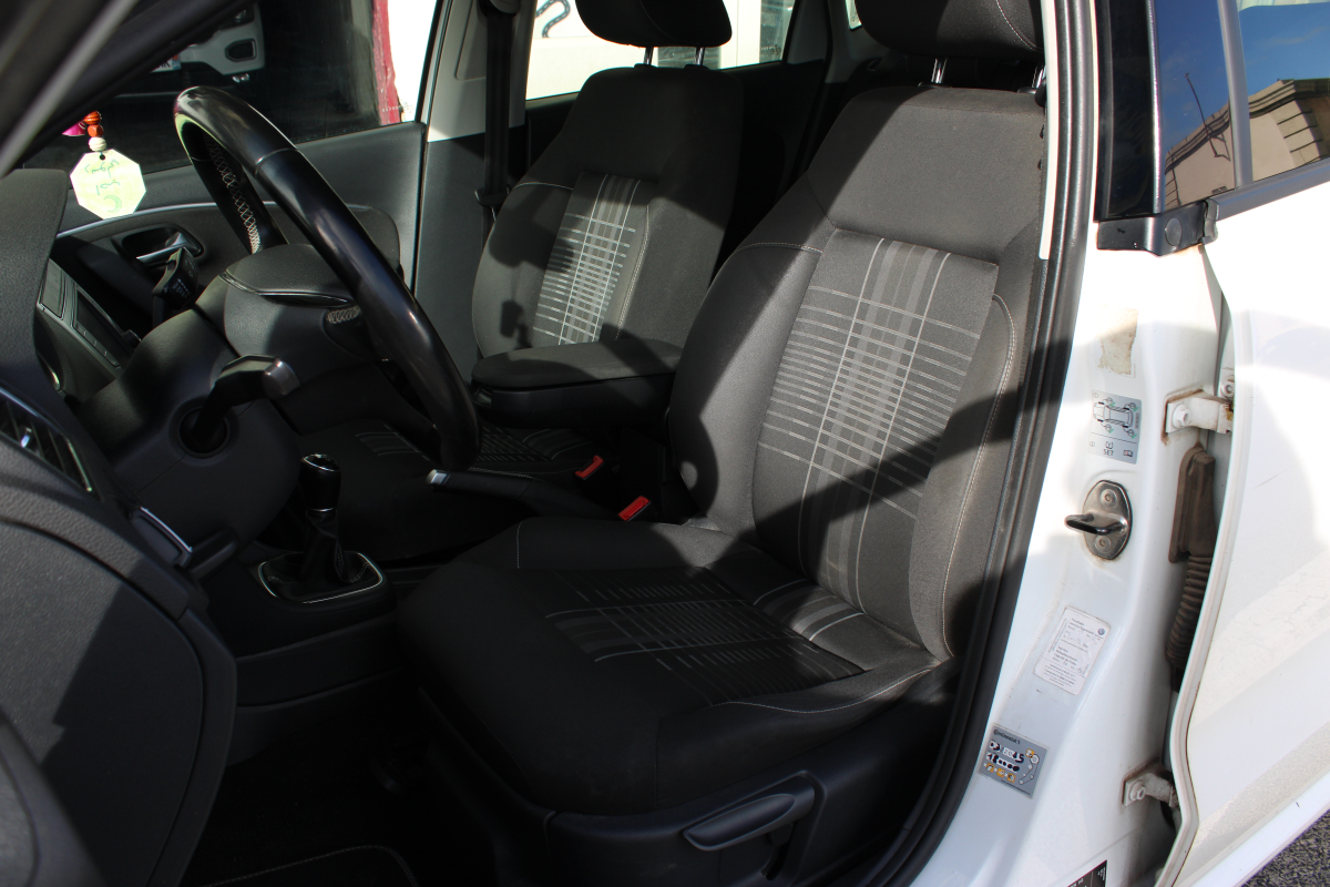 Volkswagen Polo — 11