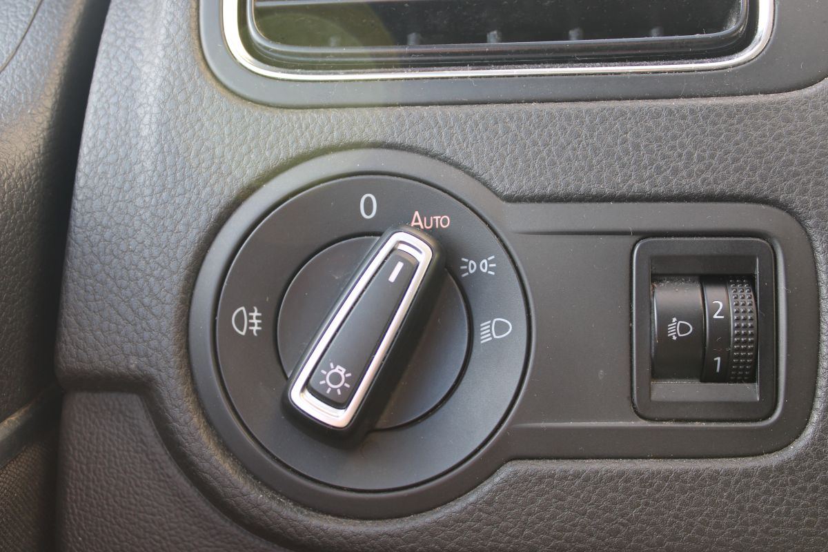 Volkswagen Polo — 18