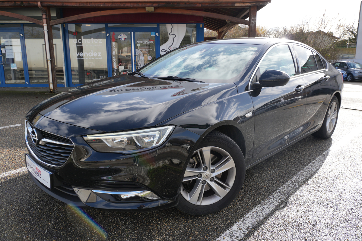 Opel Insignia Grand Sport — 2