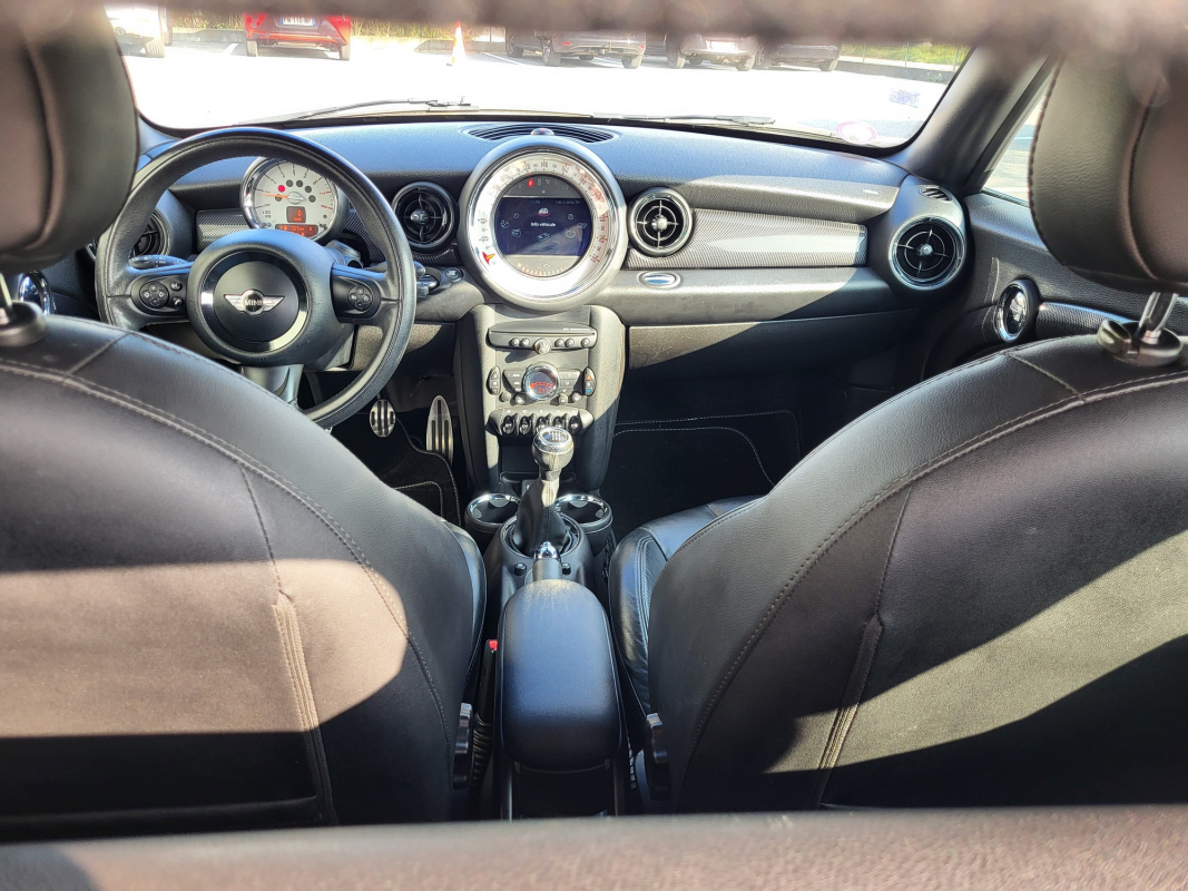 Mini Cooper — 24