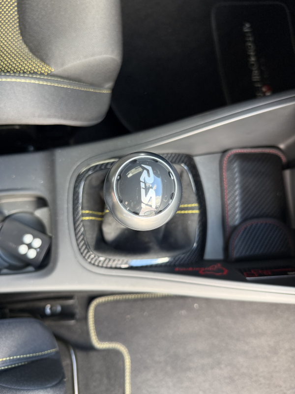 Renault Megane — 23