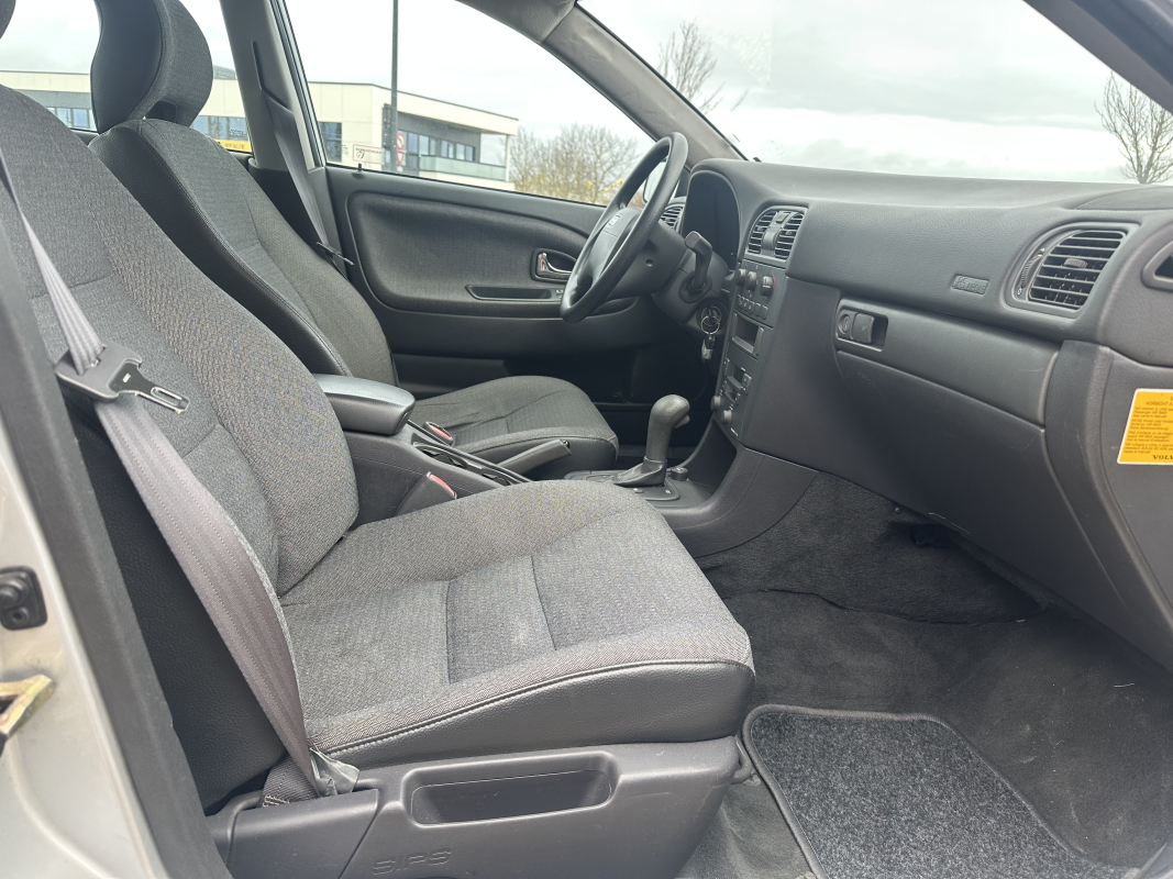 Volvo S40 — 12