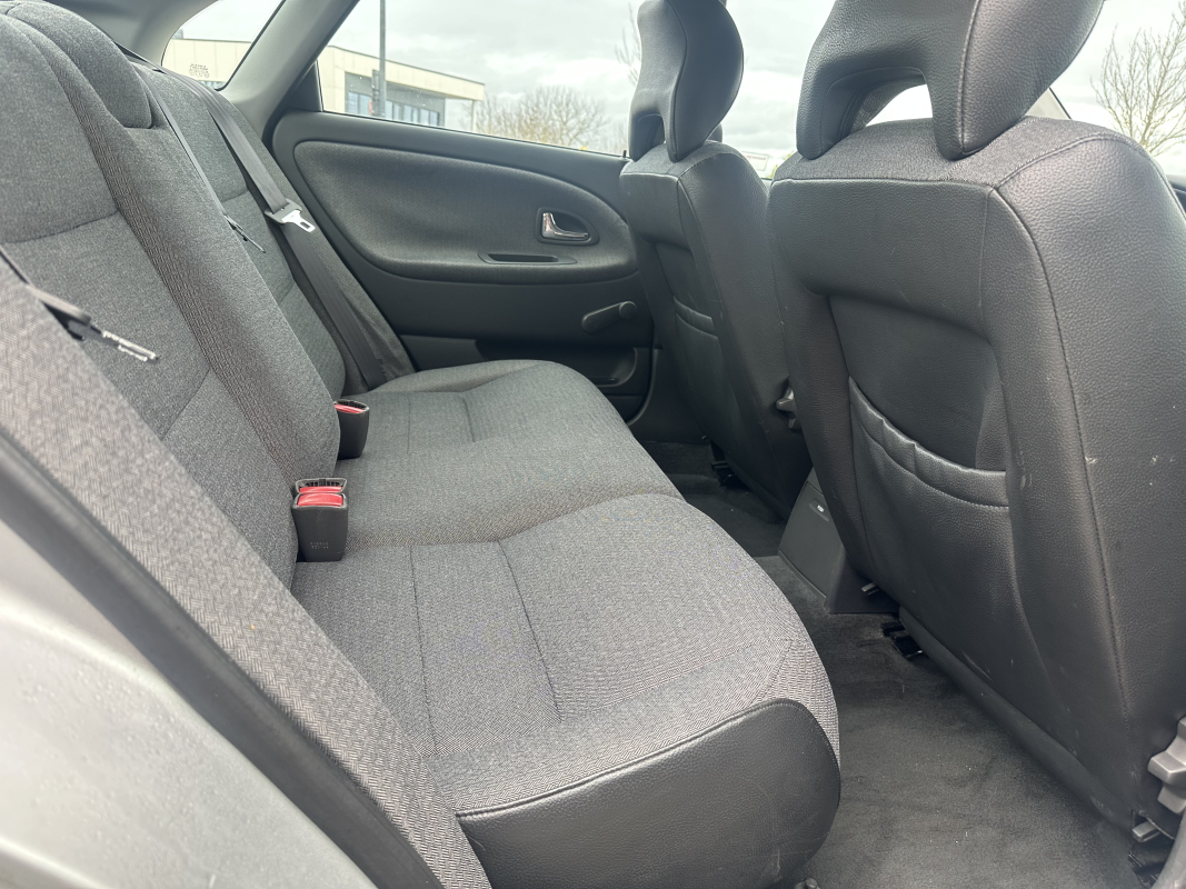 Volvo S40 — 14