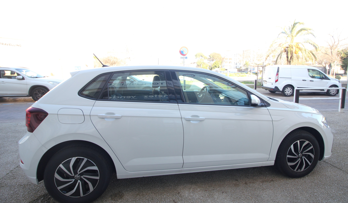 Volkswagen Polo — 6