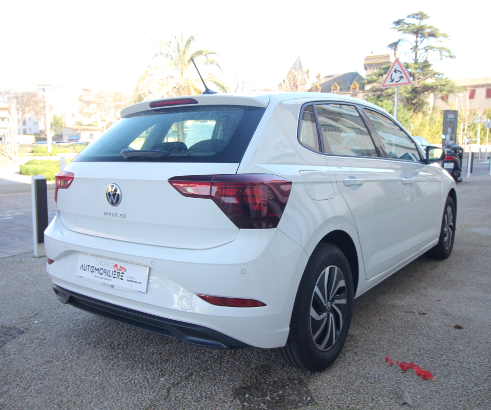 Volkswagen Polo — 5