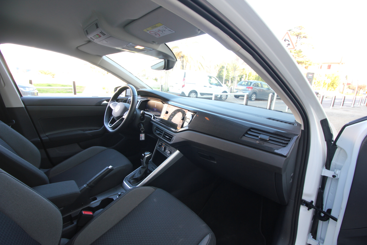 Volkswagen Polo — 16