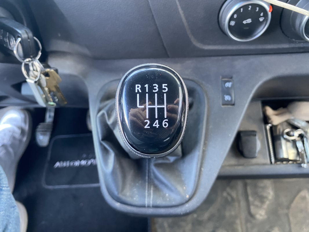 Renault Master — 16