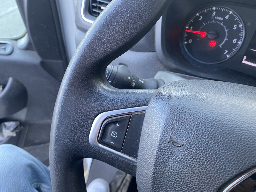 Renault Master — 21