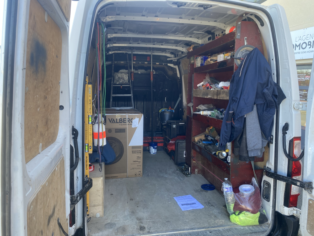 Renault Master — 19