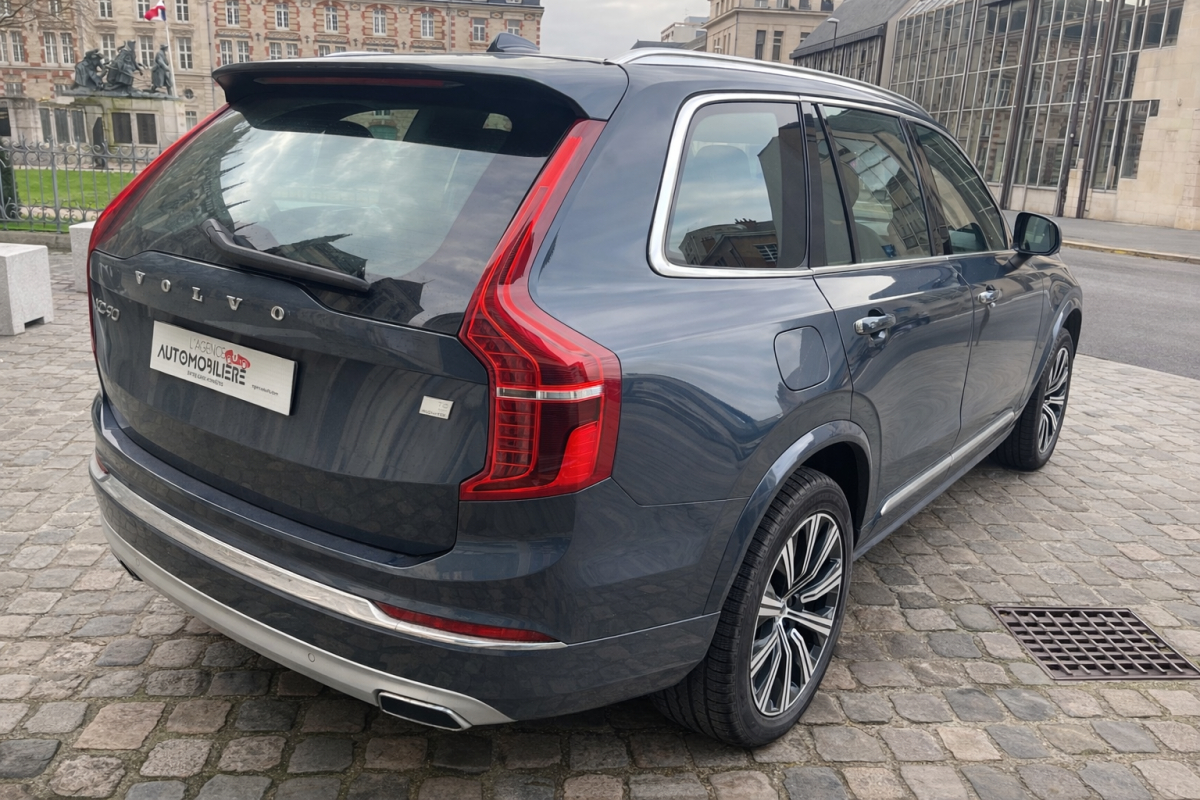 Volvo XC90 — 5
