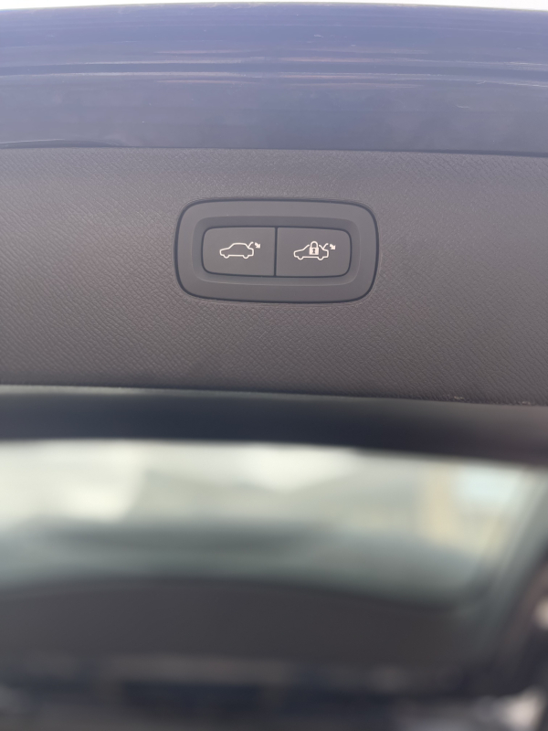 Volvo XC90 — 21