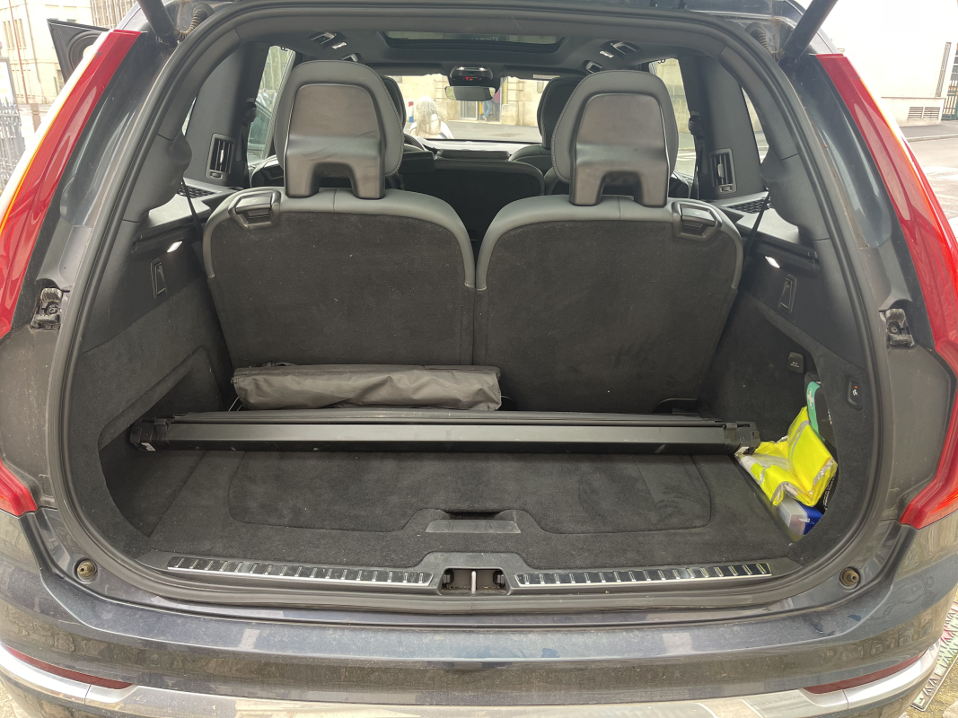Volvo XC90 — 8
