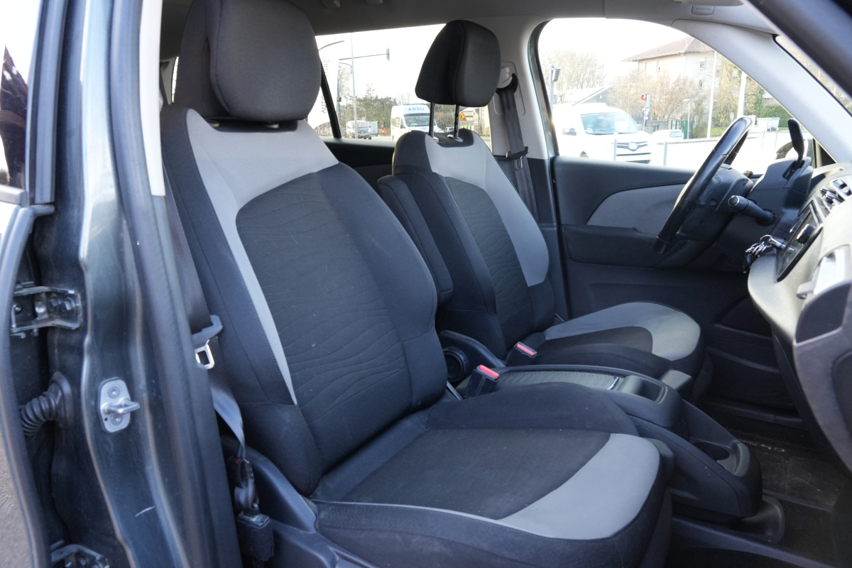 Citroen Grand C4 Picasso — 15