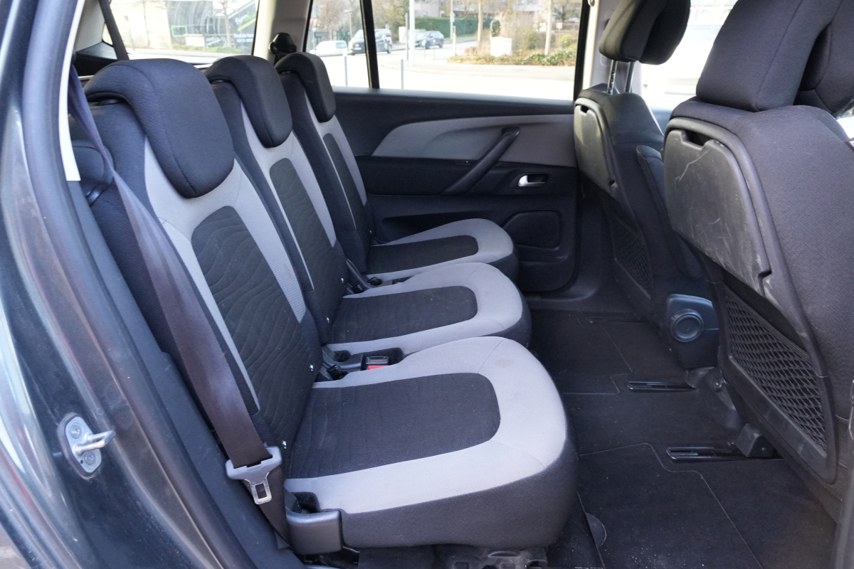 Citroen Grand C4 Picasso — 38