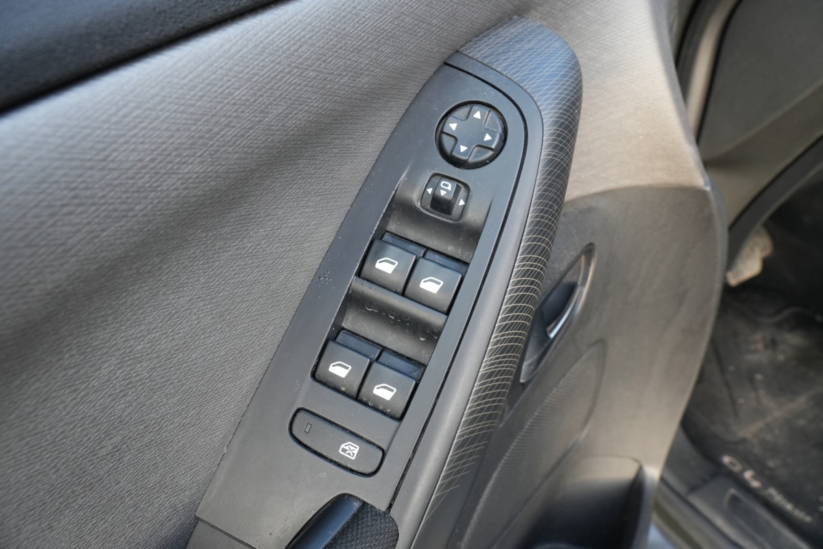 Citroen Grand C4 Picasso — 24