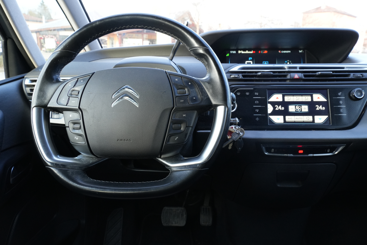 Citroen Grand C4 Picasso — 21