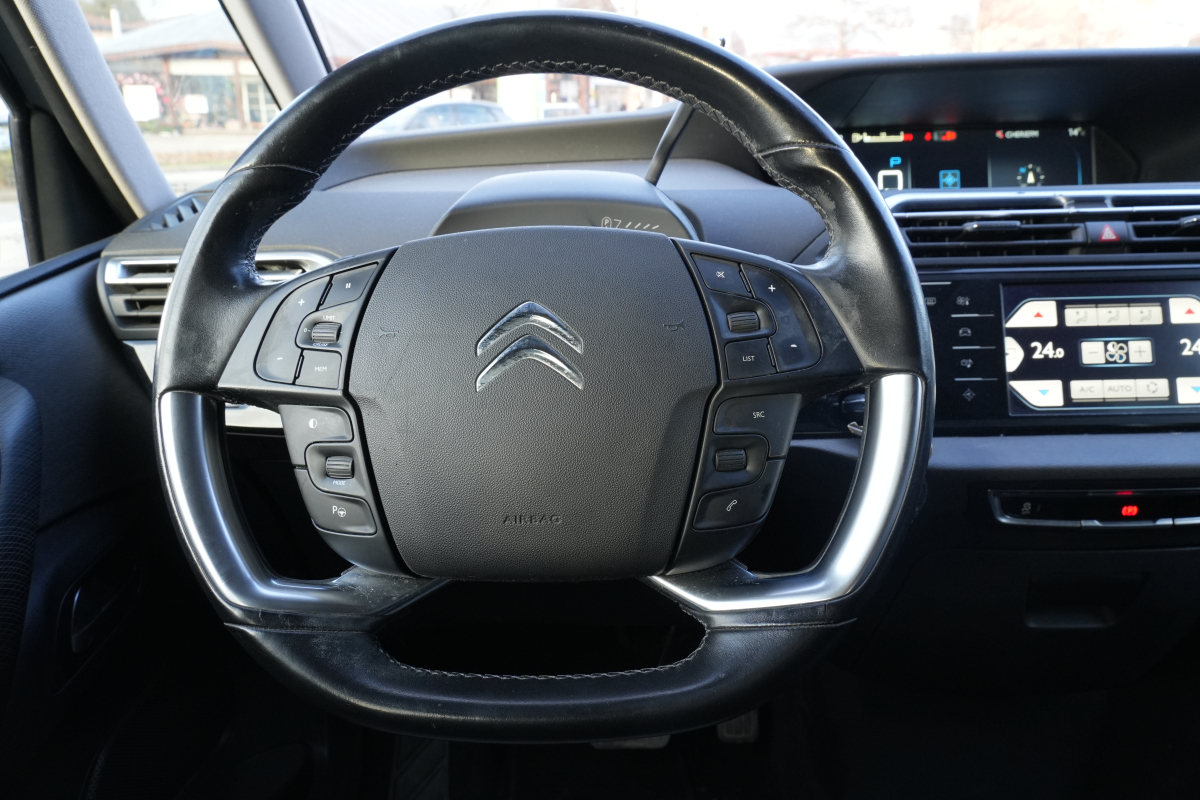 Citroen Grand C4 Picasso — 22