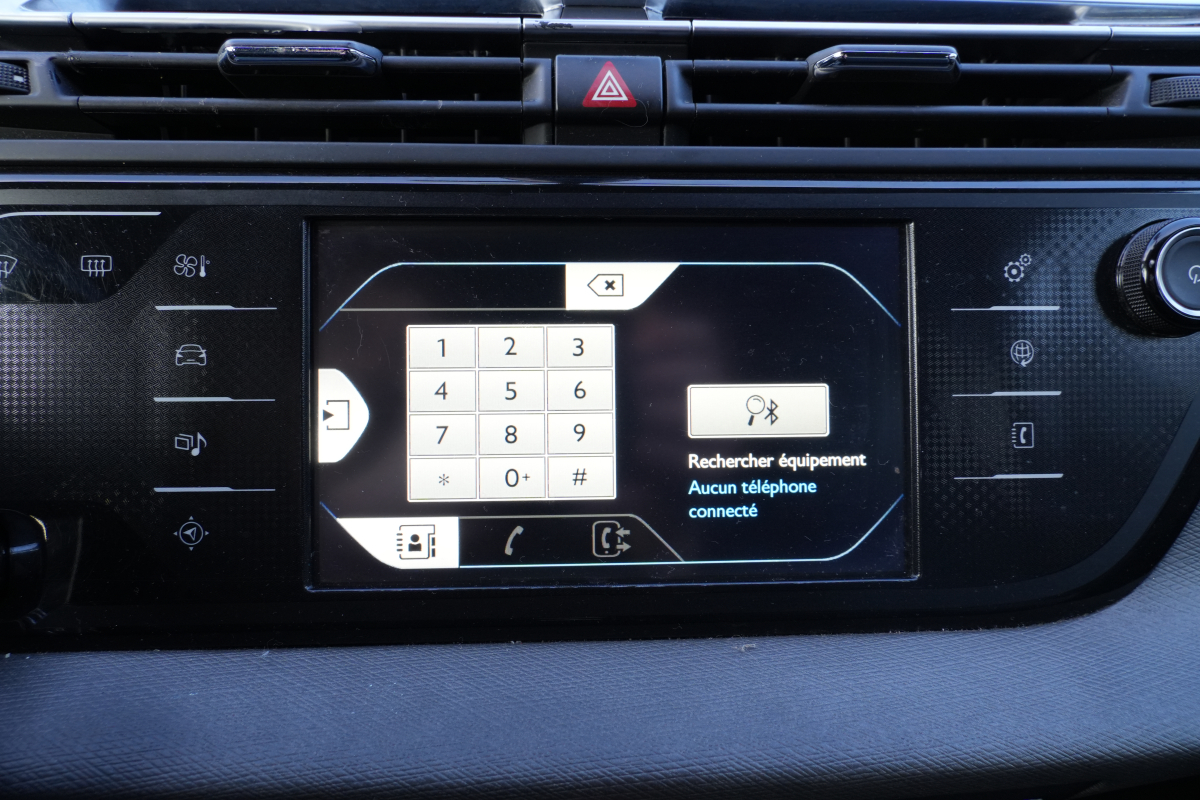 Citroen Grand C4 Picasso — 32