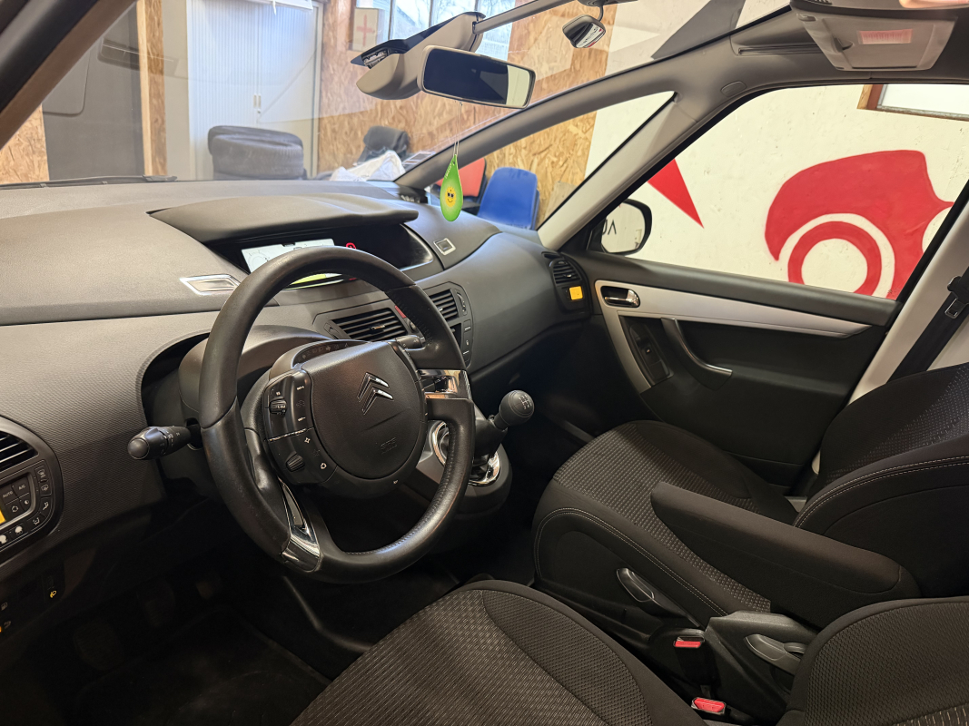 Citroen C4 Picasso — 10