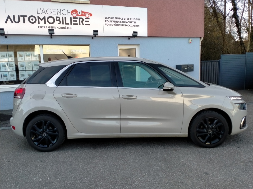 Citroen C4 Spacetourer — 8