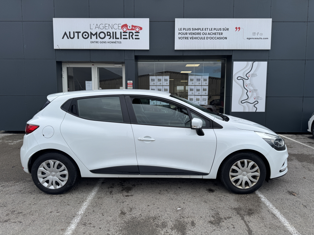 Renault Clio — 6
