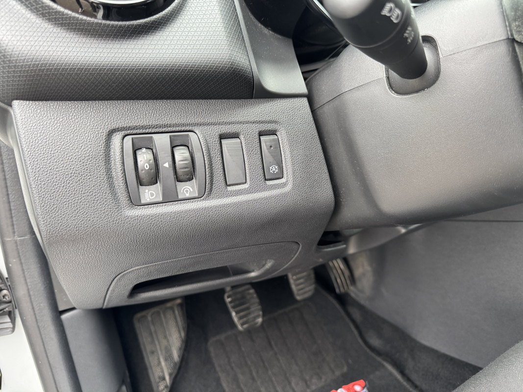 Renault Clio — 9