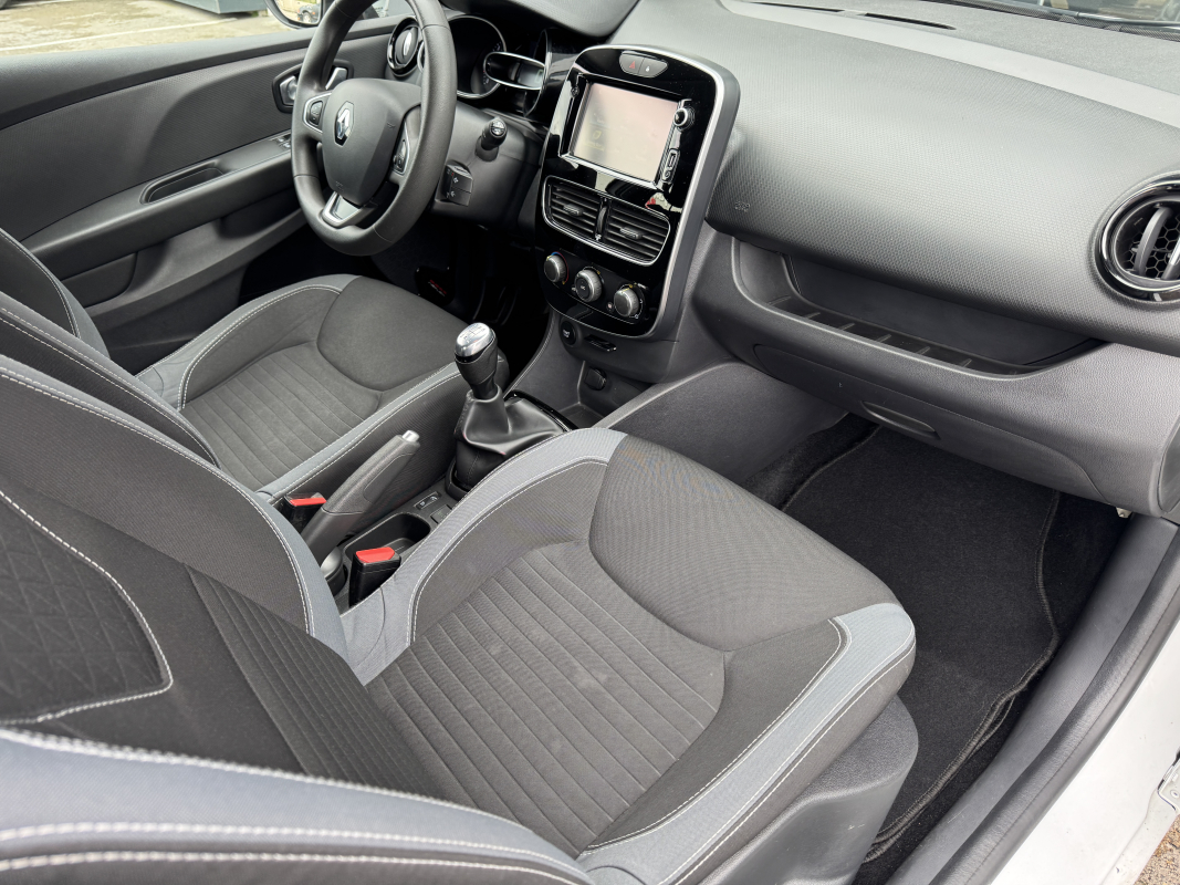 Renault Clio — 25
