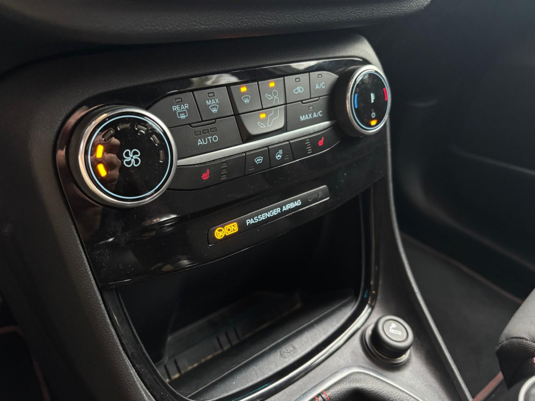 Ford Puma — 24