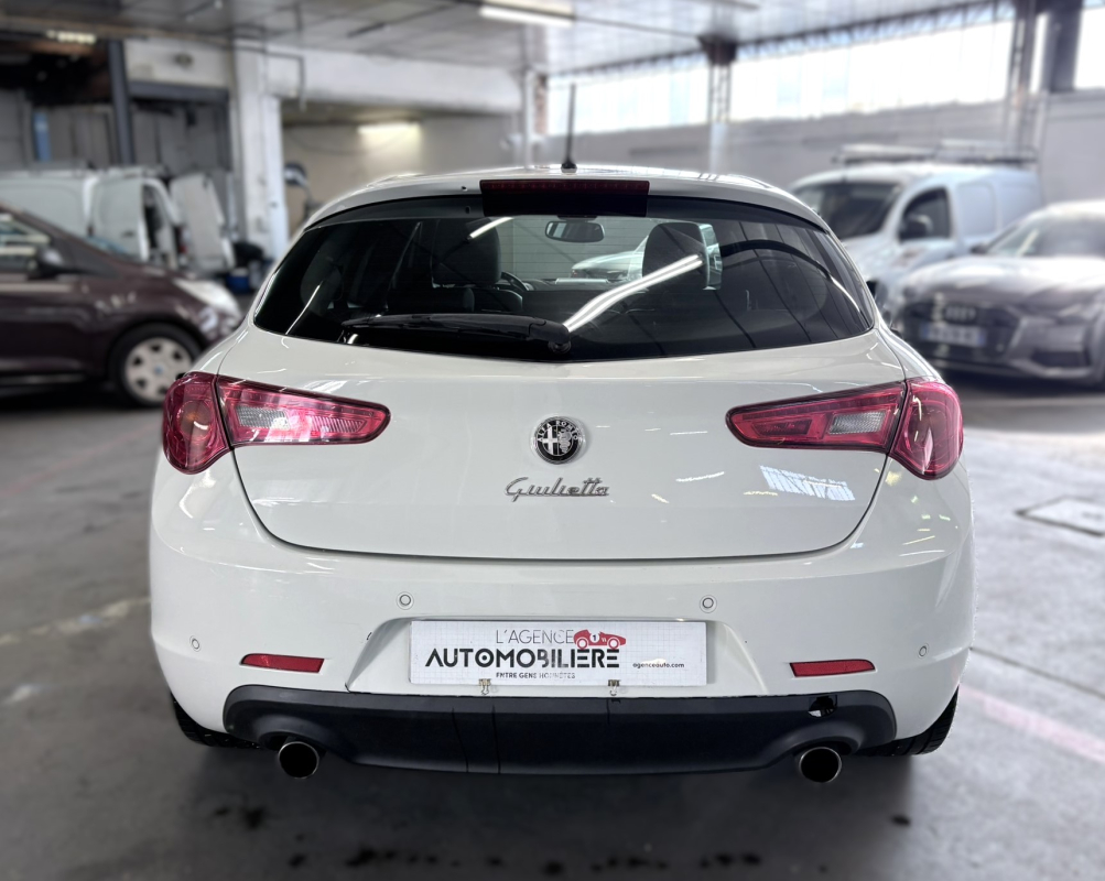 Alfa Romeo Giulietta — 5