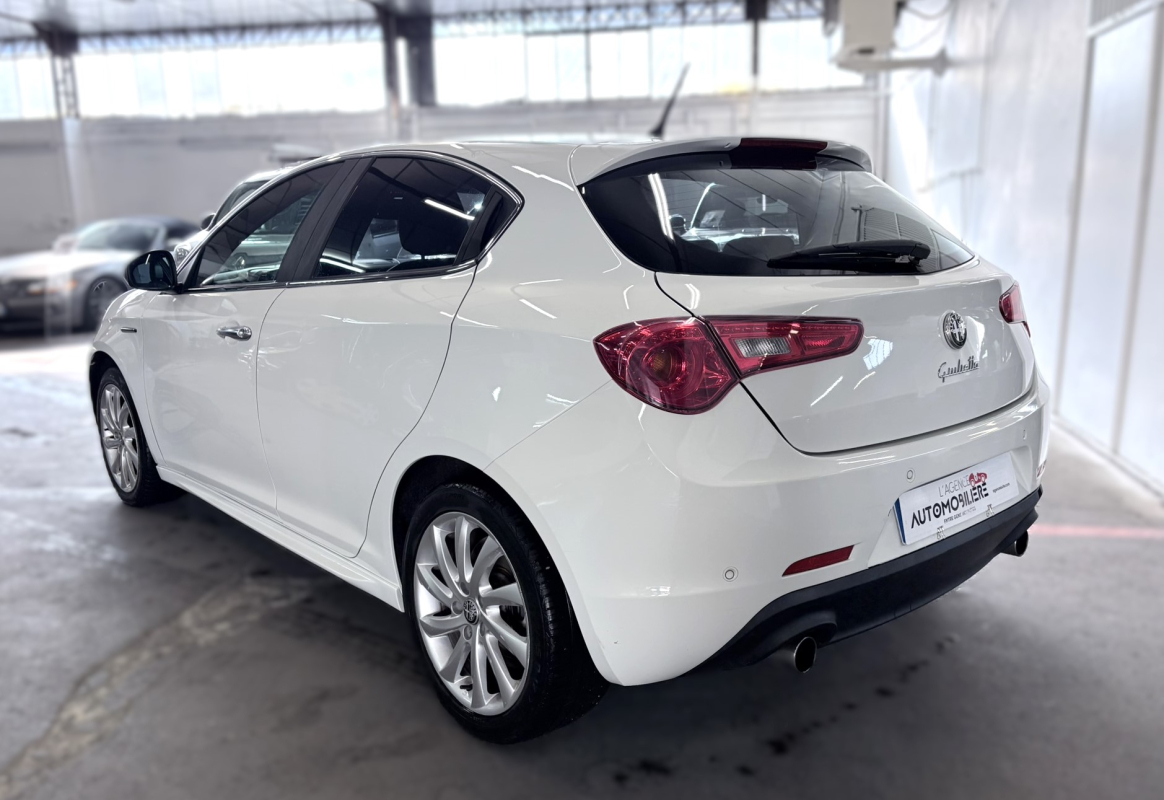 Alfa Romeo Giulietta — 6