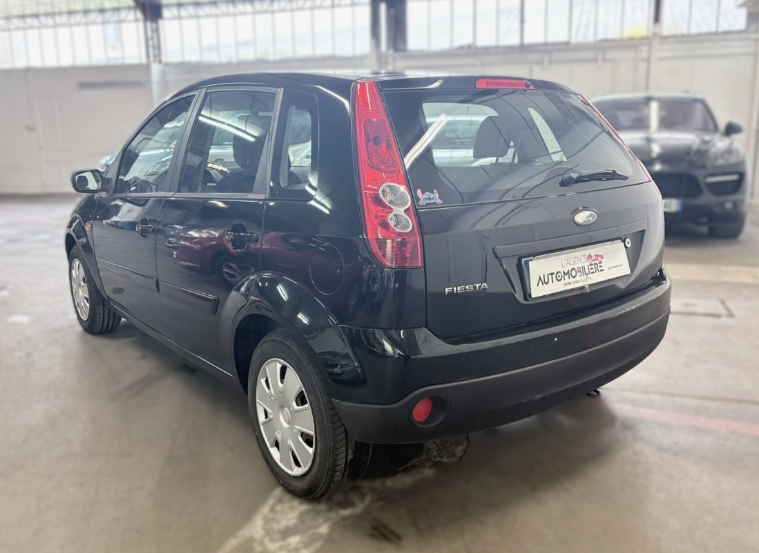 Ford Fiesta — 6