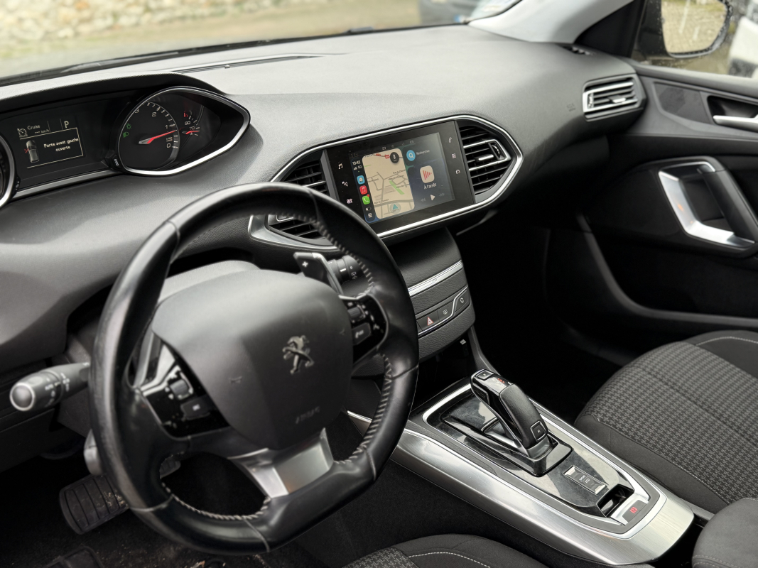 Peugeot 308 SW — 9