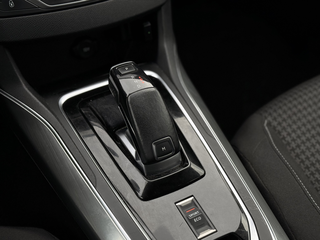 Peugeot 308 SW — 16
