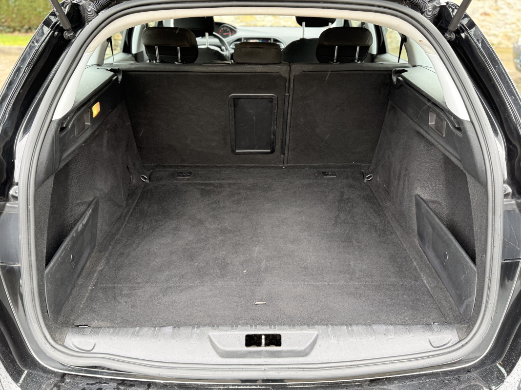Peugeot 308 SW — 17