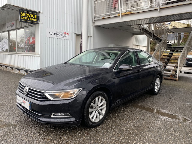Volkswagen Passat — 3