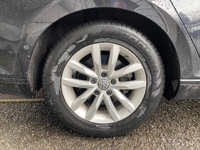 Volkswagen Passat — 29