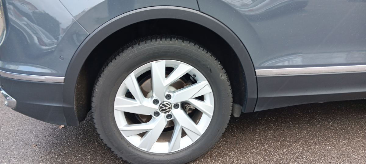Volkswagen Tiguan — 22