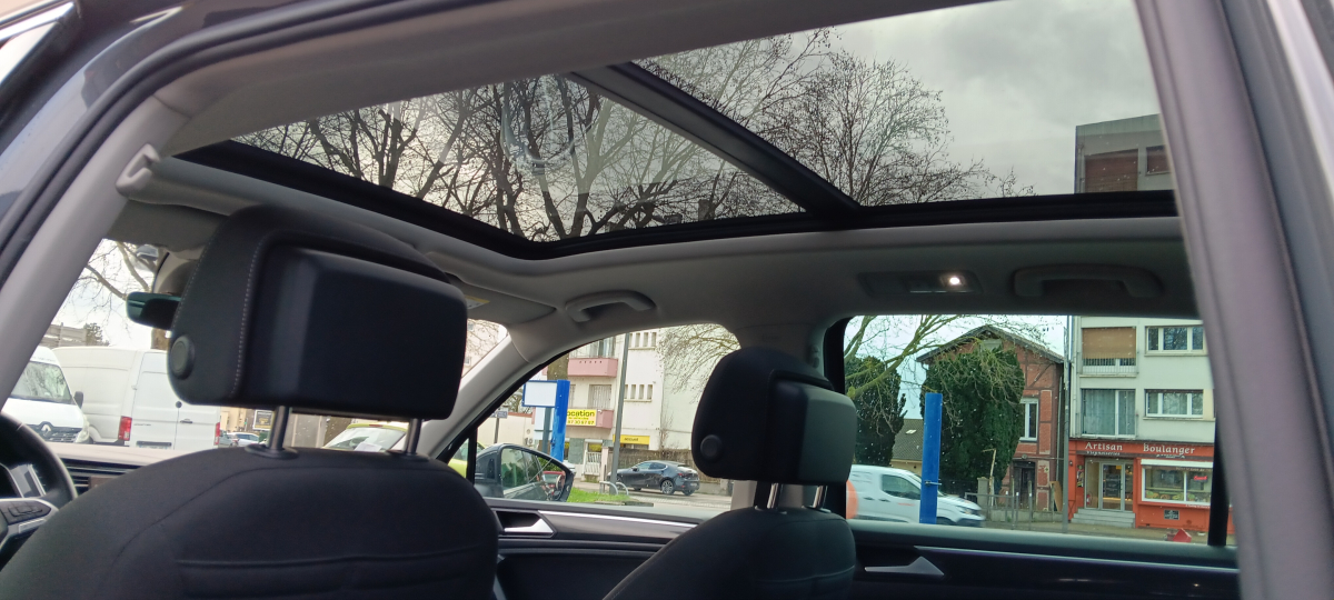Volkswagen Tiguan — 7