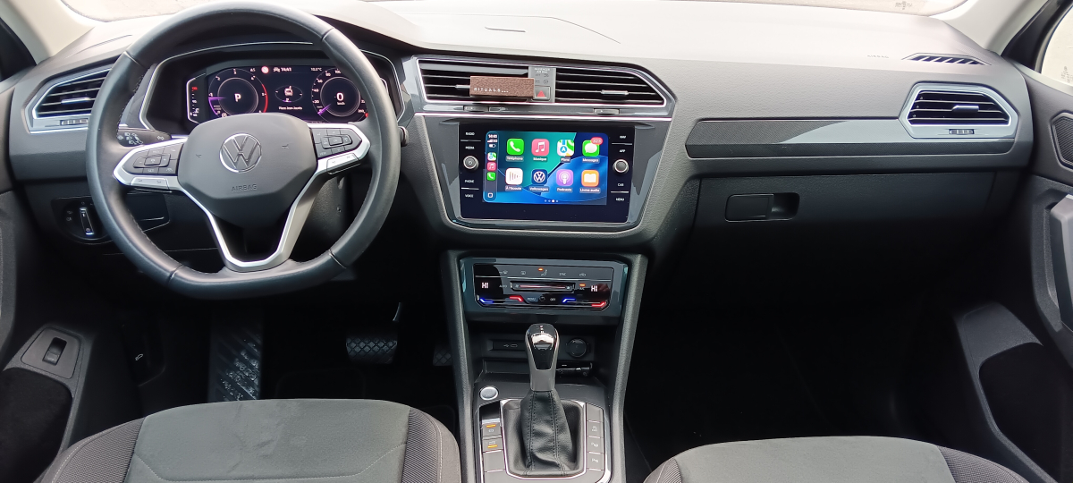 Volkswagen Tiguan — 8