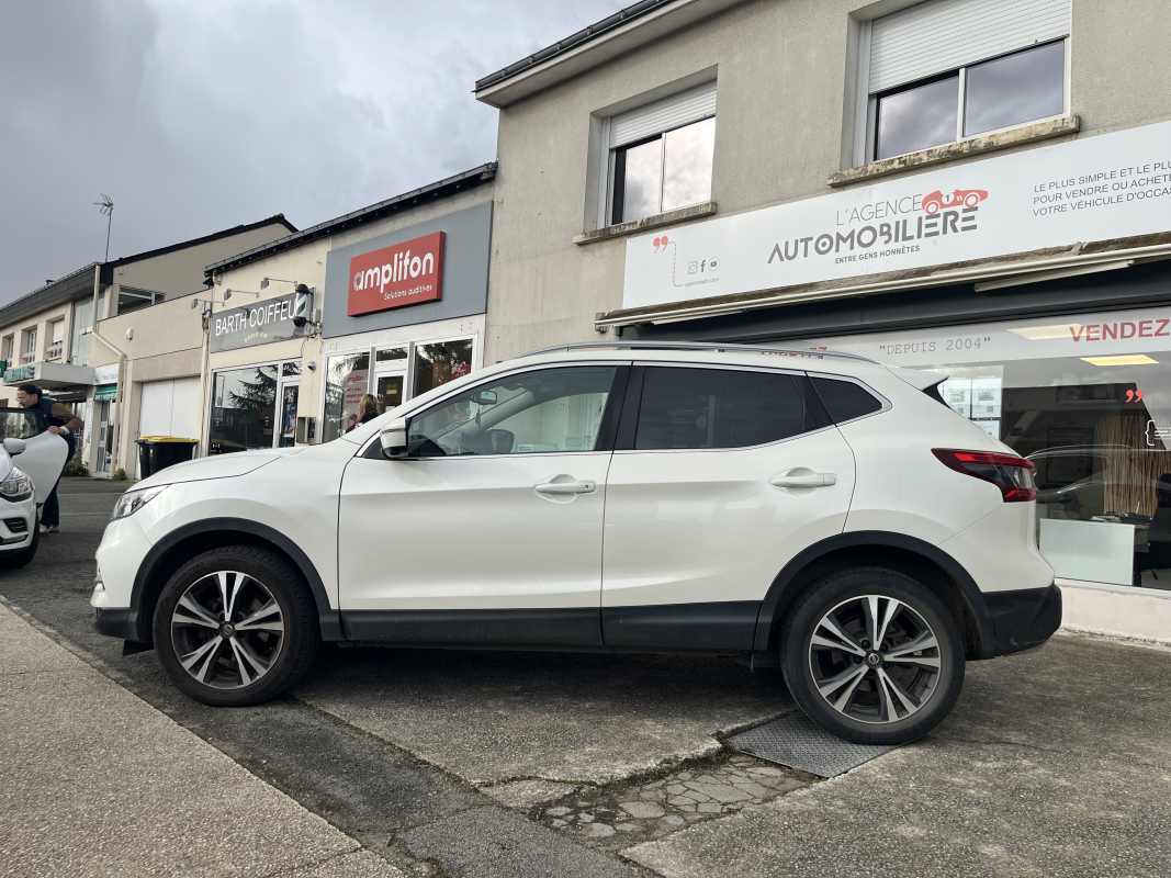 Nissan Qashqai — 4