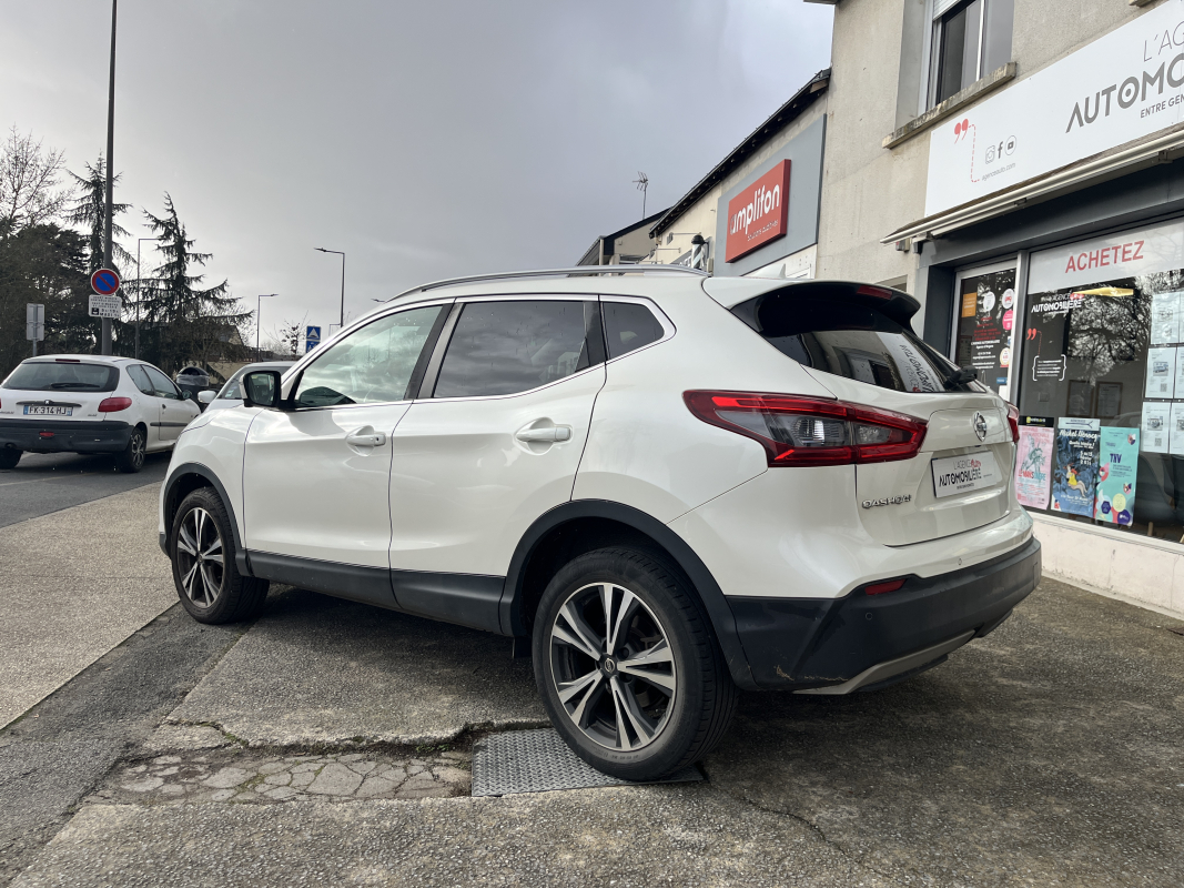 Nissan Qashqai — 5