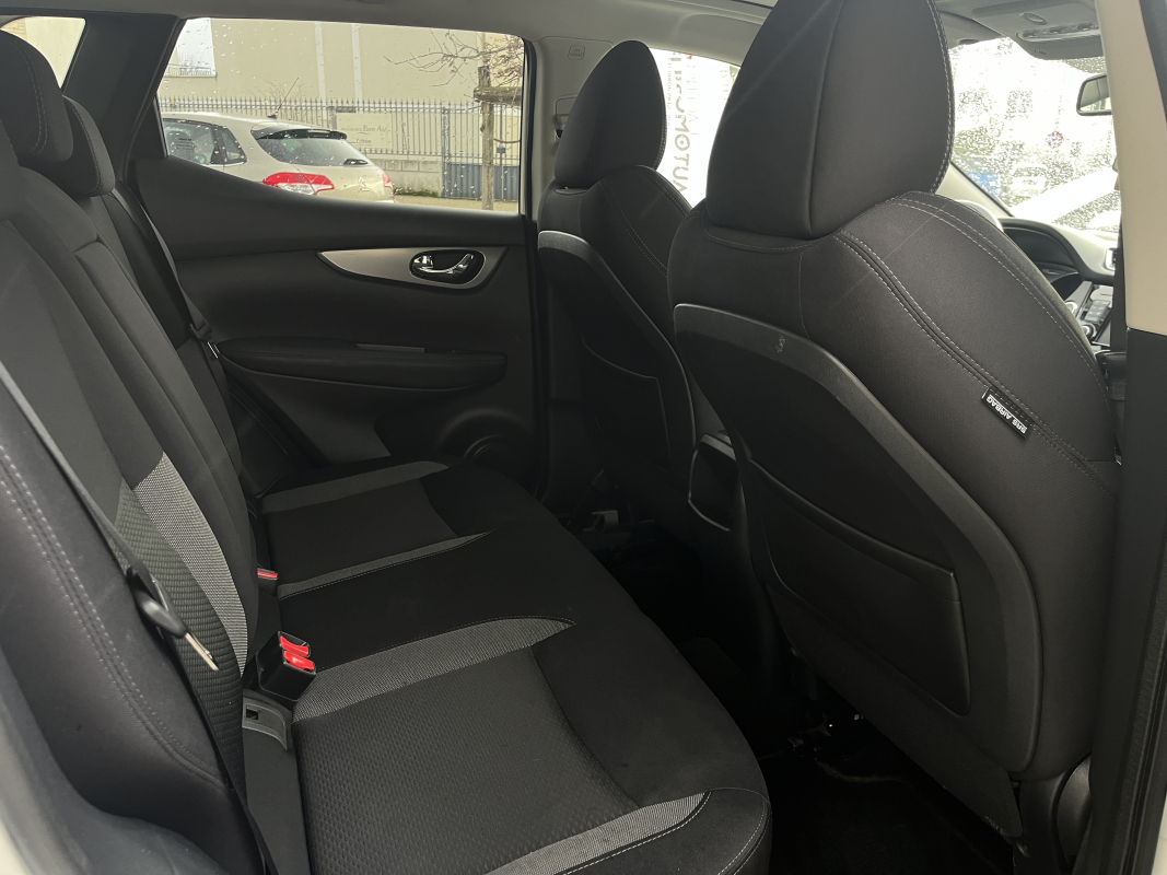 Nissan Qashqai — 15
